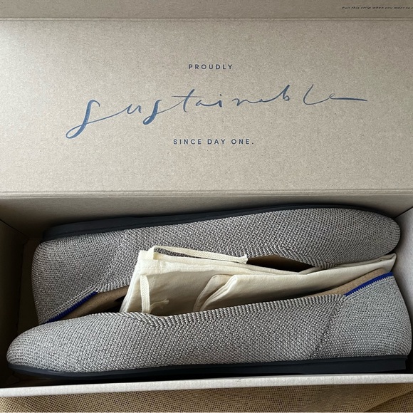 🪩 Rothy’s The Flat Round Toe Flats Silver Metallic 🪩 - Picture 5 of 7